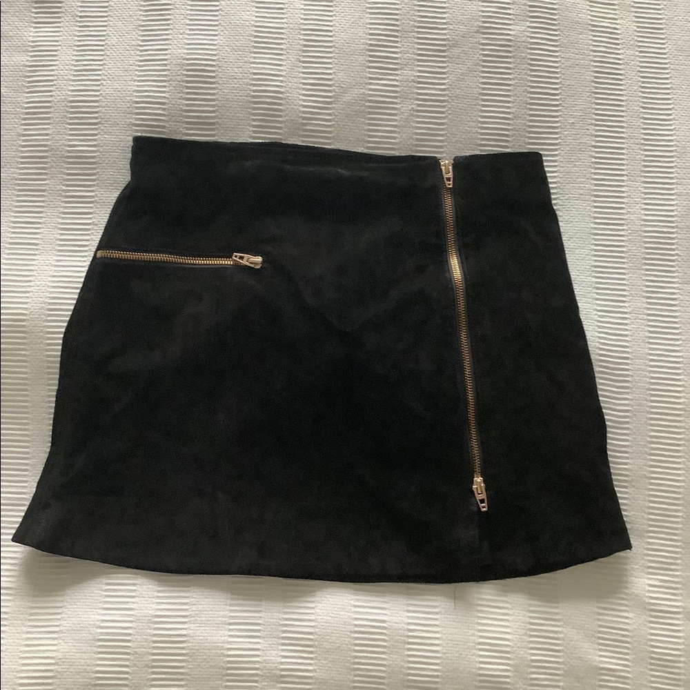 Blank NYC suede skirt